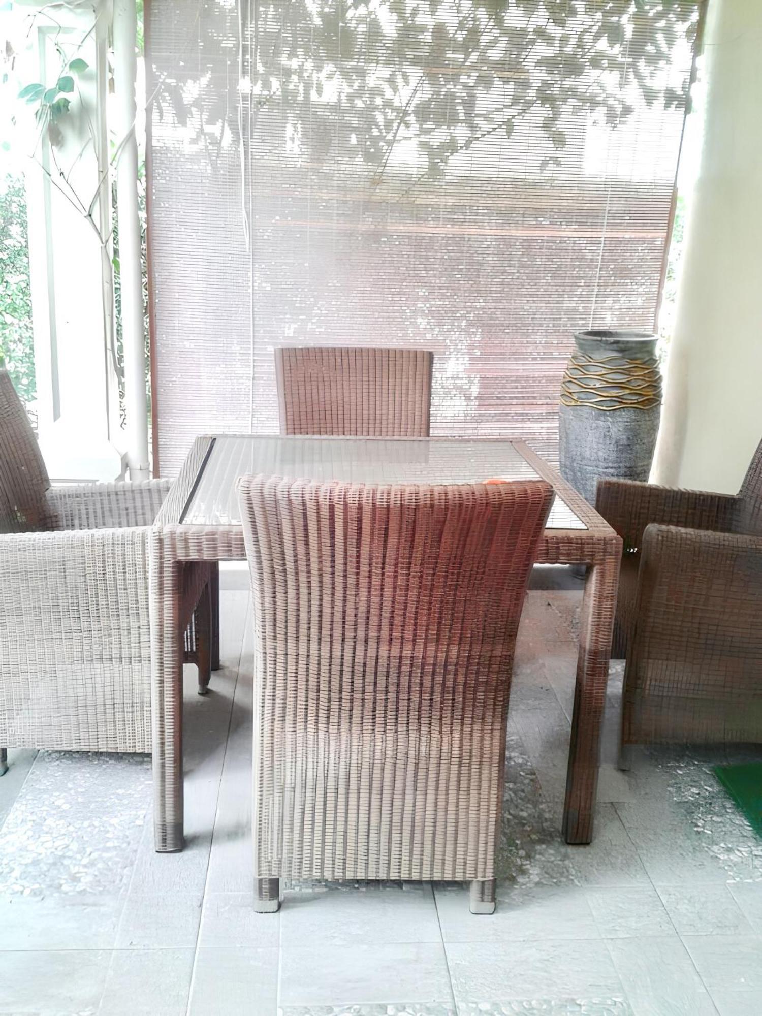 Spacious House In Flic En Flac With Shared Pool المظهر الخارجي الصورة